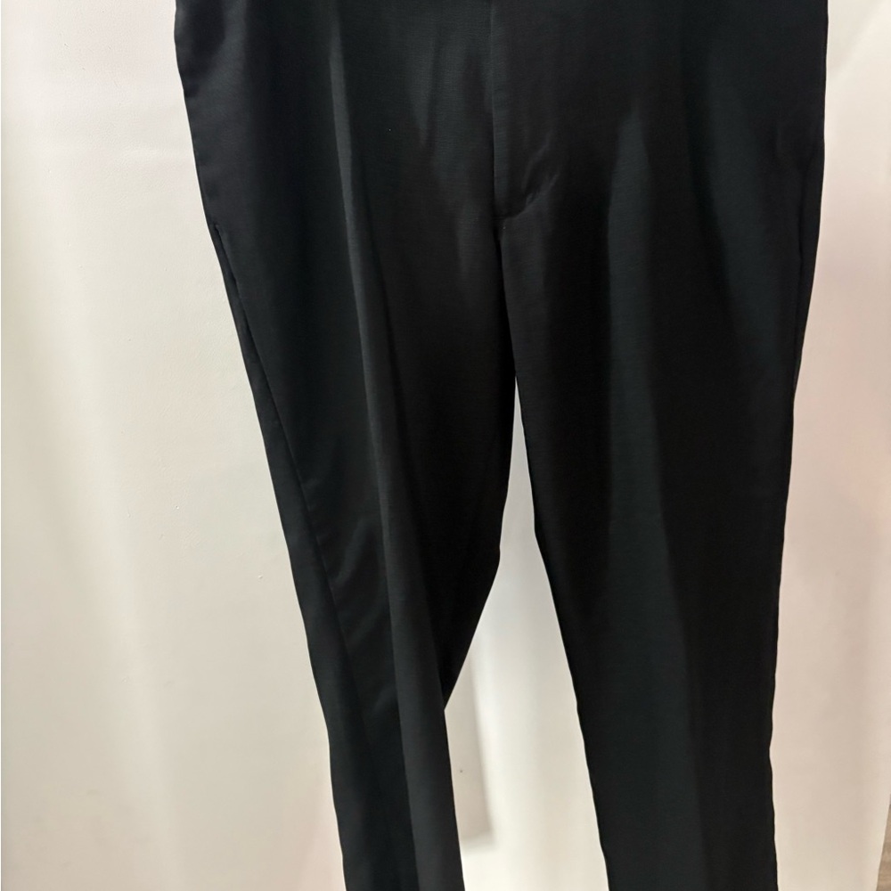 Men's Black Dress Pants Van Heusen Black 16 1/2 inches Waist